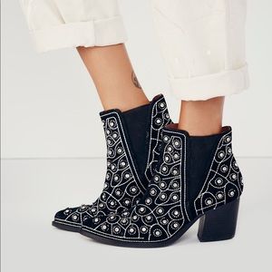 After Dark Boot Free People x Jeffrey Campbell